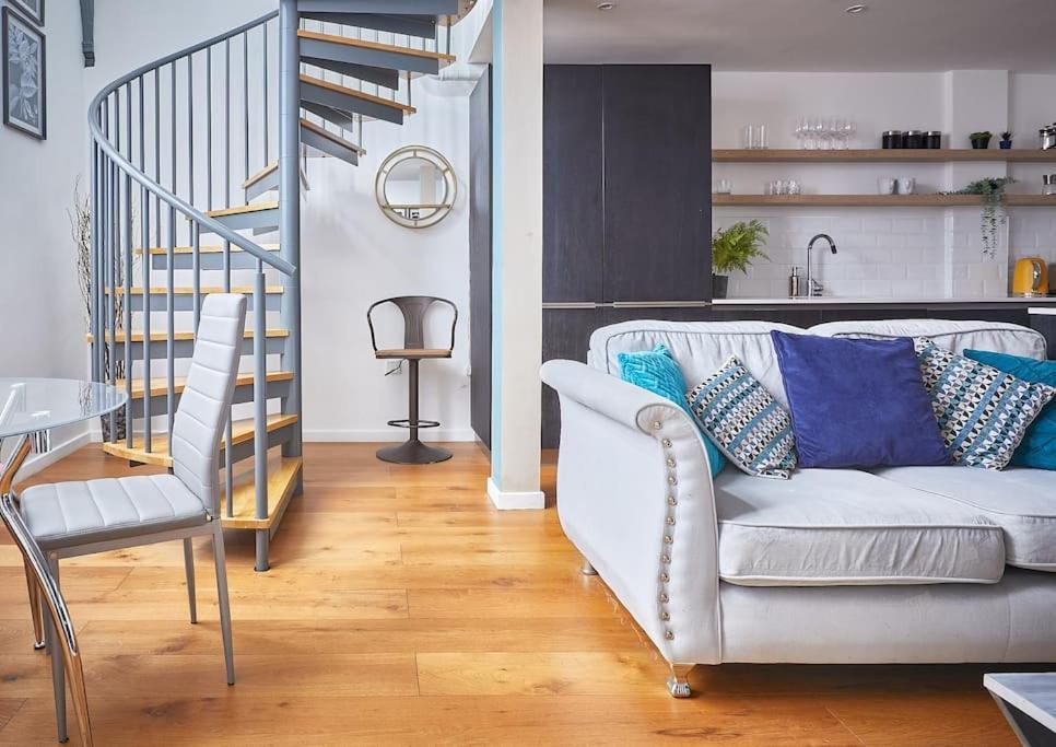 The Chapel Cottage By Ritual Stays Hemel Hempstead Buitenkant foto